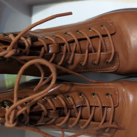 Universal Thread - Picture 4 of 8